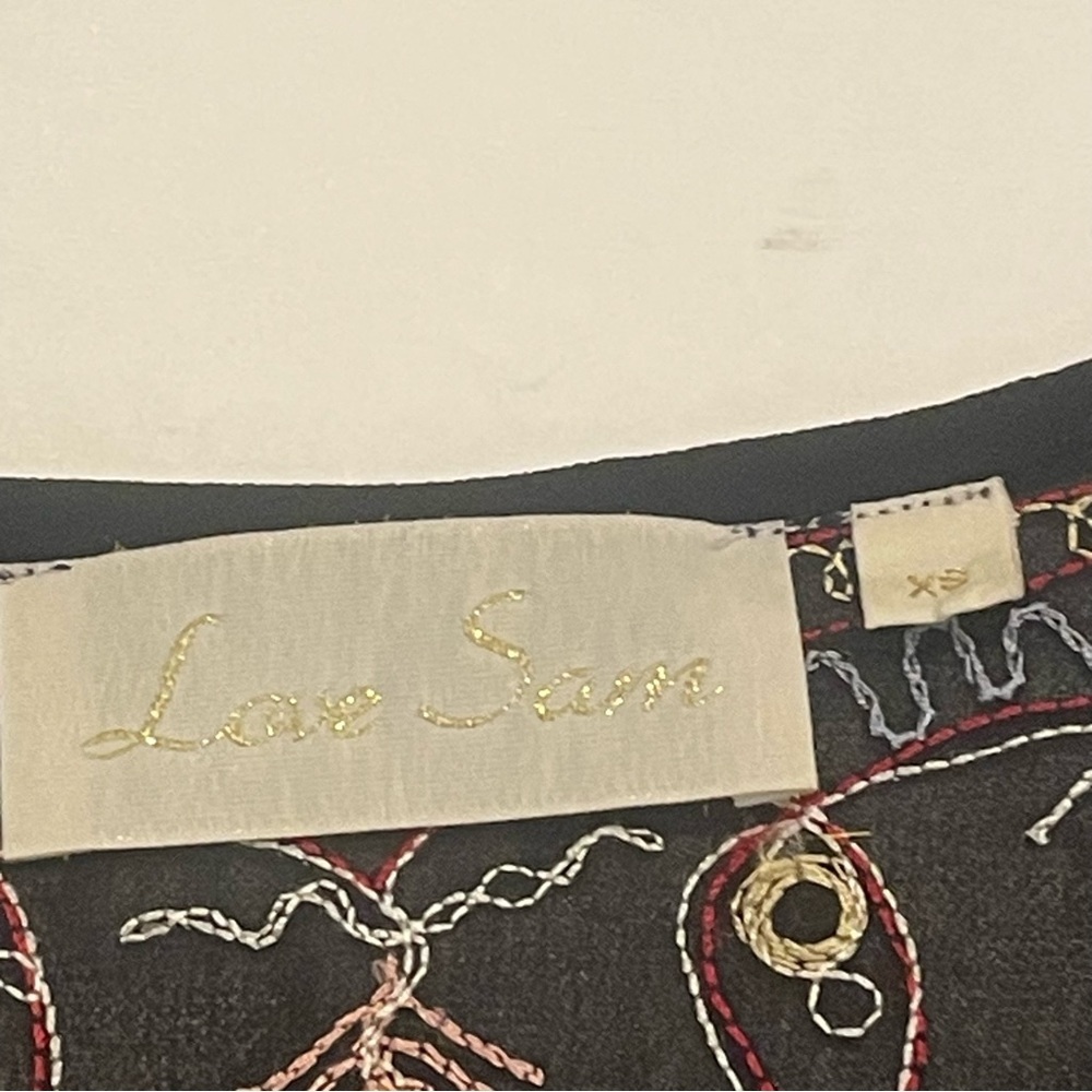 Love Sam Black Embroidered Blouse, size XS. No tag for material. Pre-owned. - Picture 5 of 11